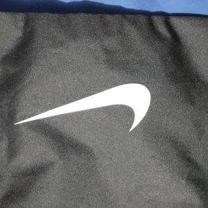 Nike drawstring bag. (#643)
